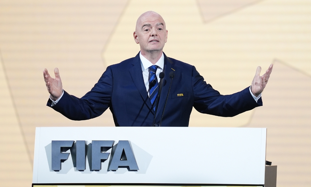 这一事件更 这一事件更