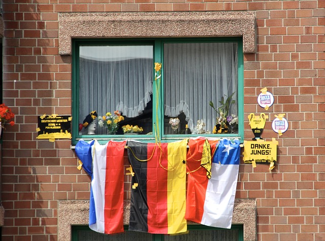 届时出售收 届时出售收